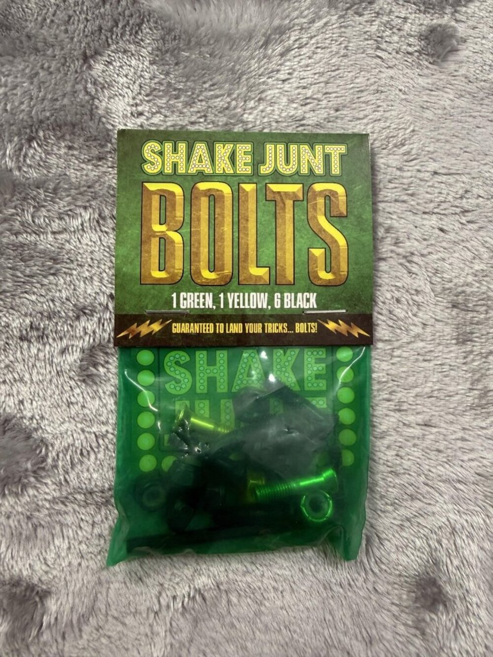 New Shake Junt Bolts 7/8 Allen Skateboard Hardware Green Yellow Black Set